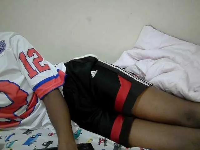 Pettite-Maiden on BongaCams