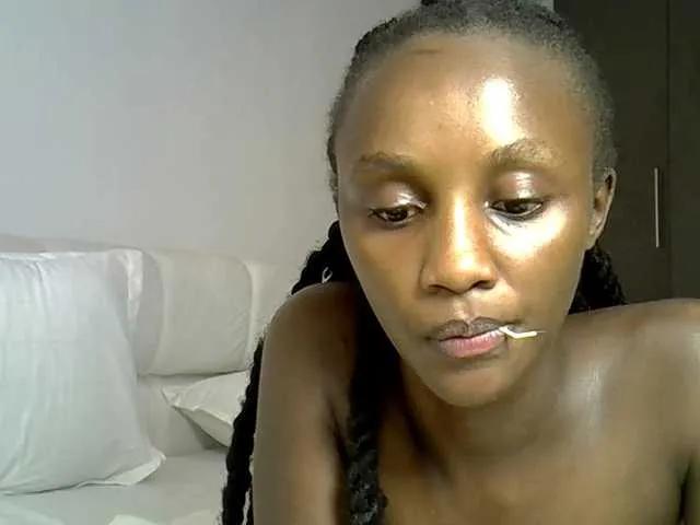 Prettygee — Requests with the pink color  !