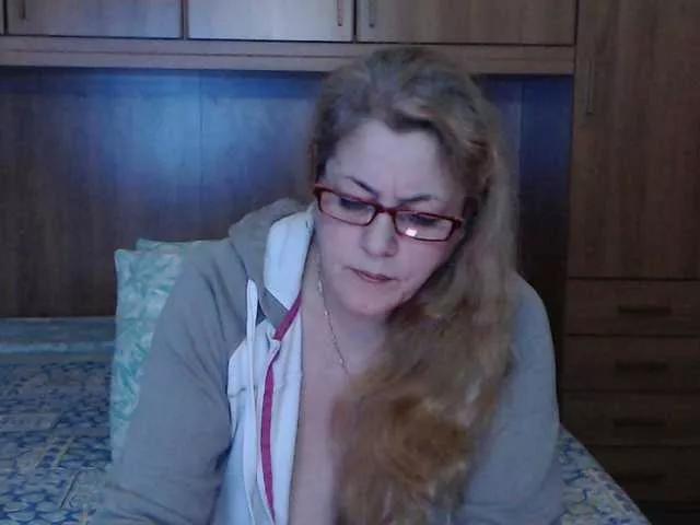 pussyboom11 on BongaCams 
