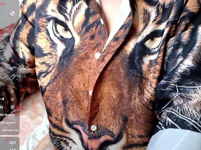 Freechat rosestar on BongaCams