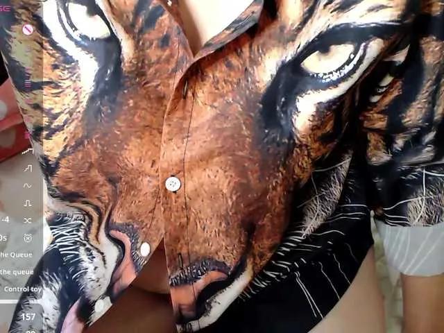 Freechat rosestar on BongaCams