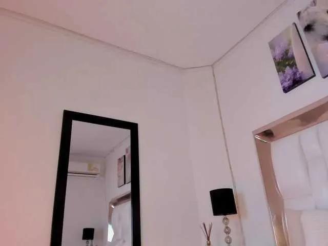 Offline SamantaMilff on BongaCams