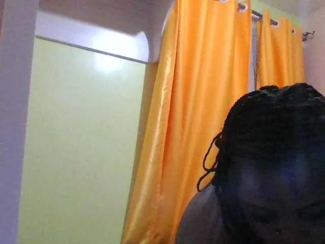 Offline sauccyspoilage on BongaCams