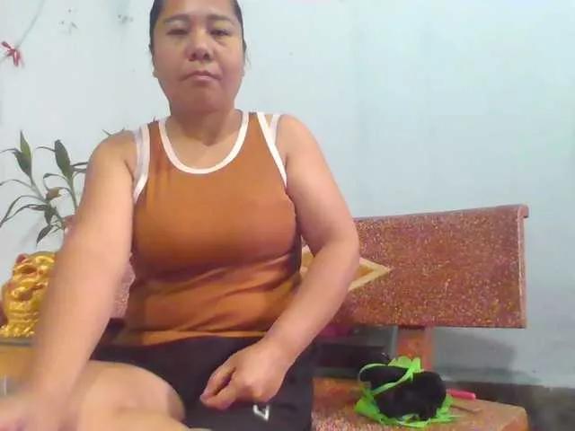 Offline SexyQueen86 on BongaCams