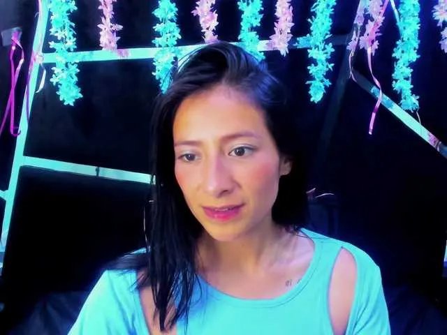 Freechat SharlotRodriguez on BongaCams