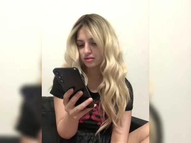 Offline Sonyagasay on BongaCams