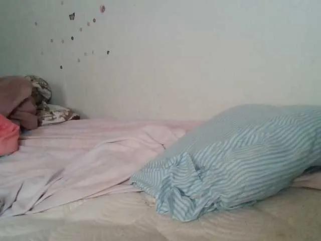 Freechat starlight1983 on BongaCams