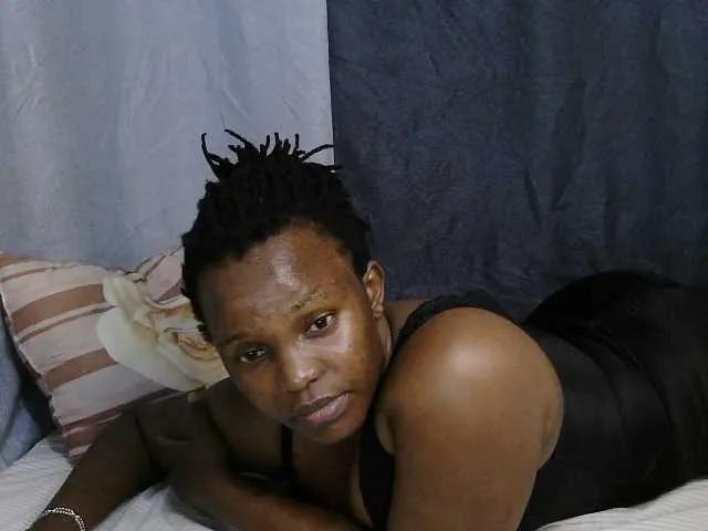 sweet-bunny-sweet on BongaCams