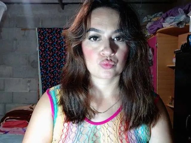 sweetfeeling30 on BongaCams 