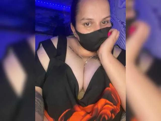 Tatiana023a on BongaCams 