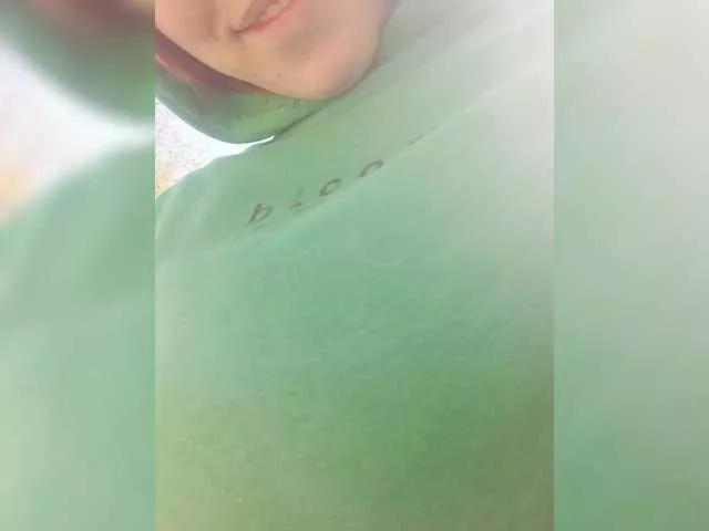 Offline TenderBerry on BongaCams