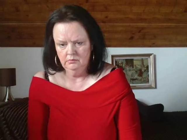 TiffanyAmore on BongaCams 