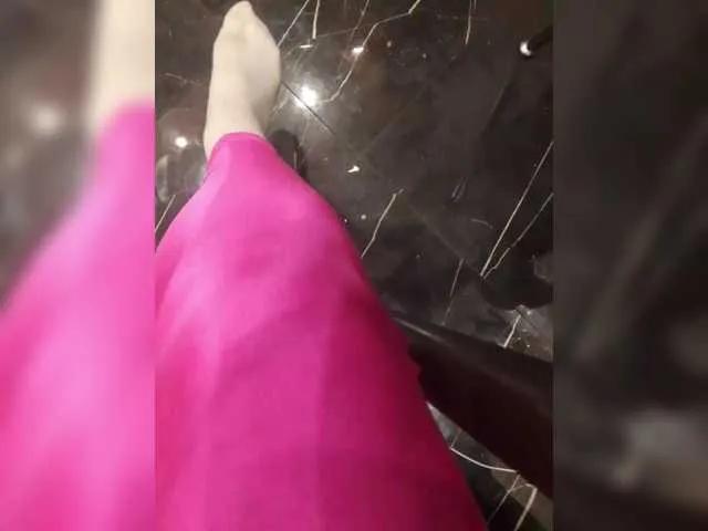 BongaCams TilyTily is Freechat TilyTily — Cunnilingus, masturbation, cocks, cum, squirting, fetishes