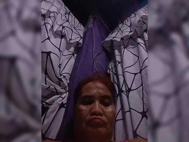 Offline VelvetRose1 on BongaCams