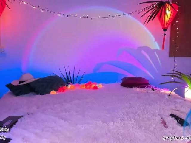 Offline virtual-lady on BongaCams