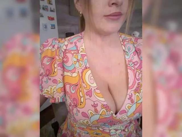 Offline white-angel-1 on BongaCams