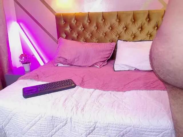 Offline YiingandYang on BongaCams