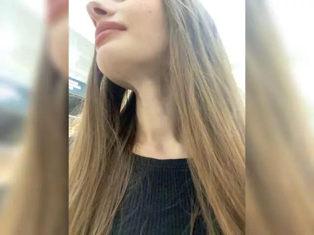 Offline your-fairy on BongaCams