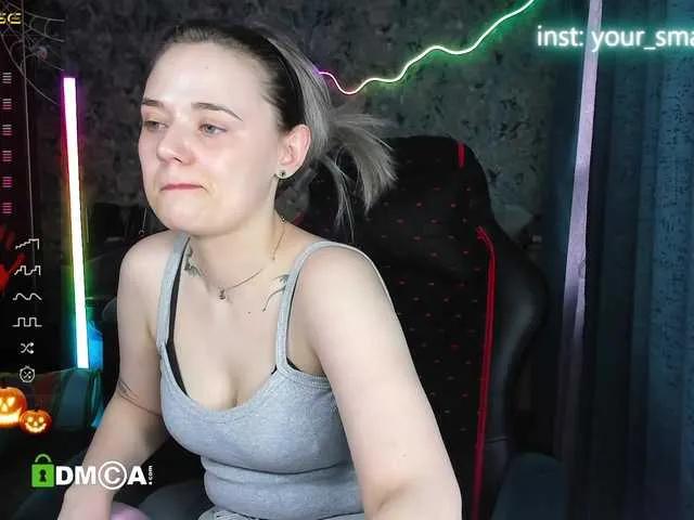 Freechat your-small-bunny on BongaCams