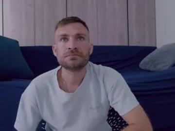 Freechat 10in_deluxe on Chaturbate