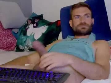 Freechat 10in_deluxe on Chaturbate