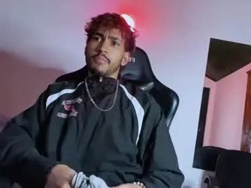 Freechat 3v1l_ on Chaturbate