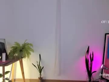 Away _bellaela on Chaturbate