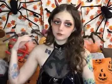 Freechat _devilbaby on Chaturbate
