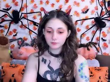 Freechat _devilbaby on Chaturbate