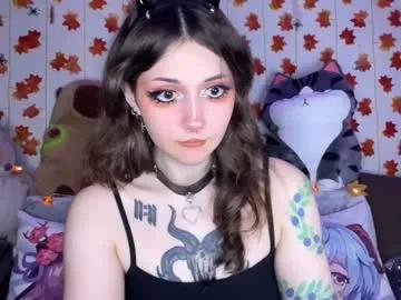 Freechat _devilbaby on Chaturbate