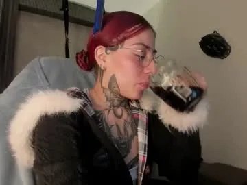 Freechat _selene_red on Chaturbate