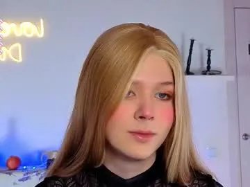 Freechat _yourfoxy_ on Chaturbate