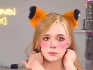 Freechat _yourfoxy_ on Chaturbate