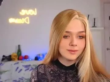 Freechat _yourfoxy_ on Chaturbate