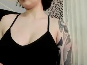 adeelinee on Chaturbate 