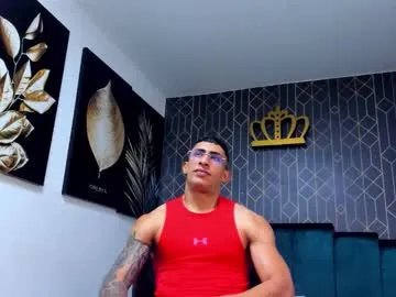 Freechat adrian_rae on Chaturbate