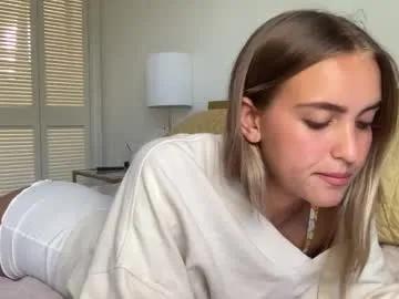 alaunaa — hiii home alone and hornyyyy af #new #18 #teen #young #blonde