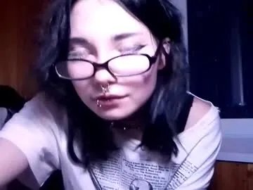 Freechat alberthamazierski on Chaturbate