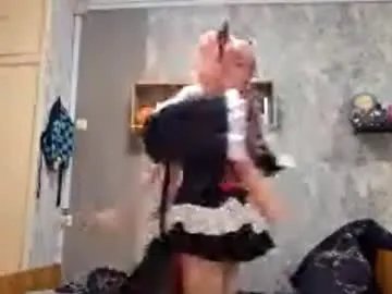 Freechat alberthamazierski on Chaturbate