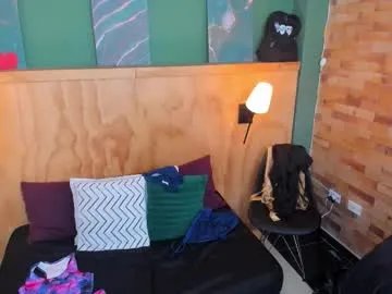 Freechat aliceandsia on Chaturbate