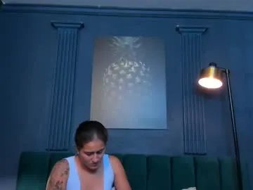 Freechat aliceandsia on Chaturbate