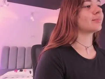 Freechat allicelover on Chaturbate