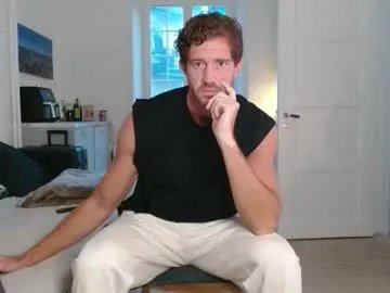 Private alphahung23 on Chaturbate