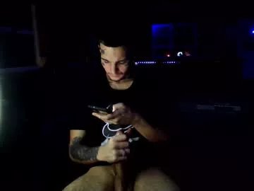 Freechat amiri_sweater on Chaturbate
