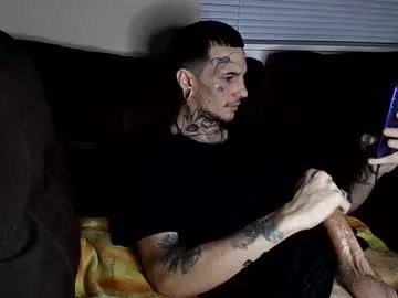 Freechat amiri_sweater on Chaturbate