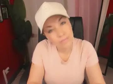 Freechat ana_mills on Chaturbate