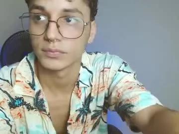 andrew_dann on Chaturbate
