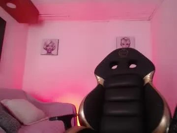 Freechat androm3da_ on Chaturbate