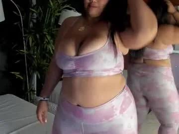 angela_boobies on Chaturbate