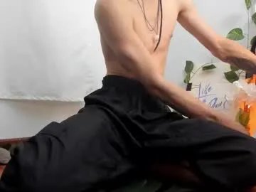 Freechat angeldamianart on Chaturbate